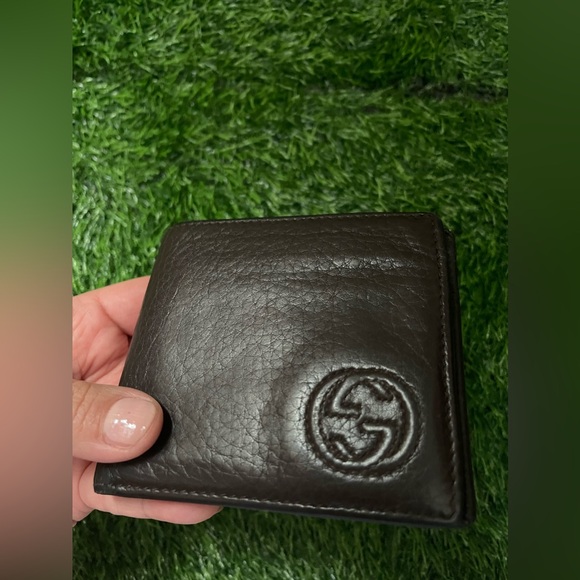 Authentic Gucci Bifold Wallet - Picture 1 of 11